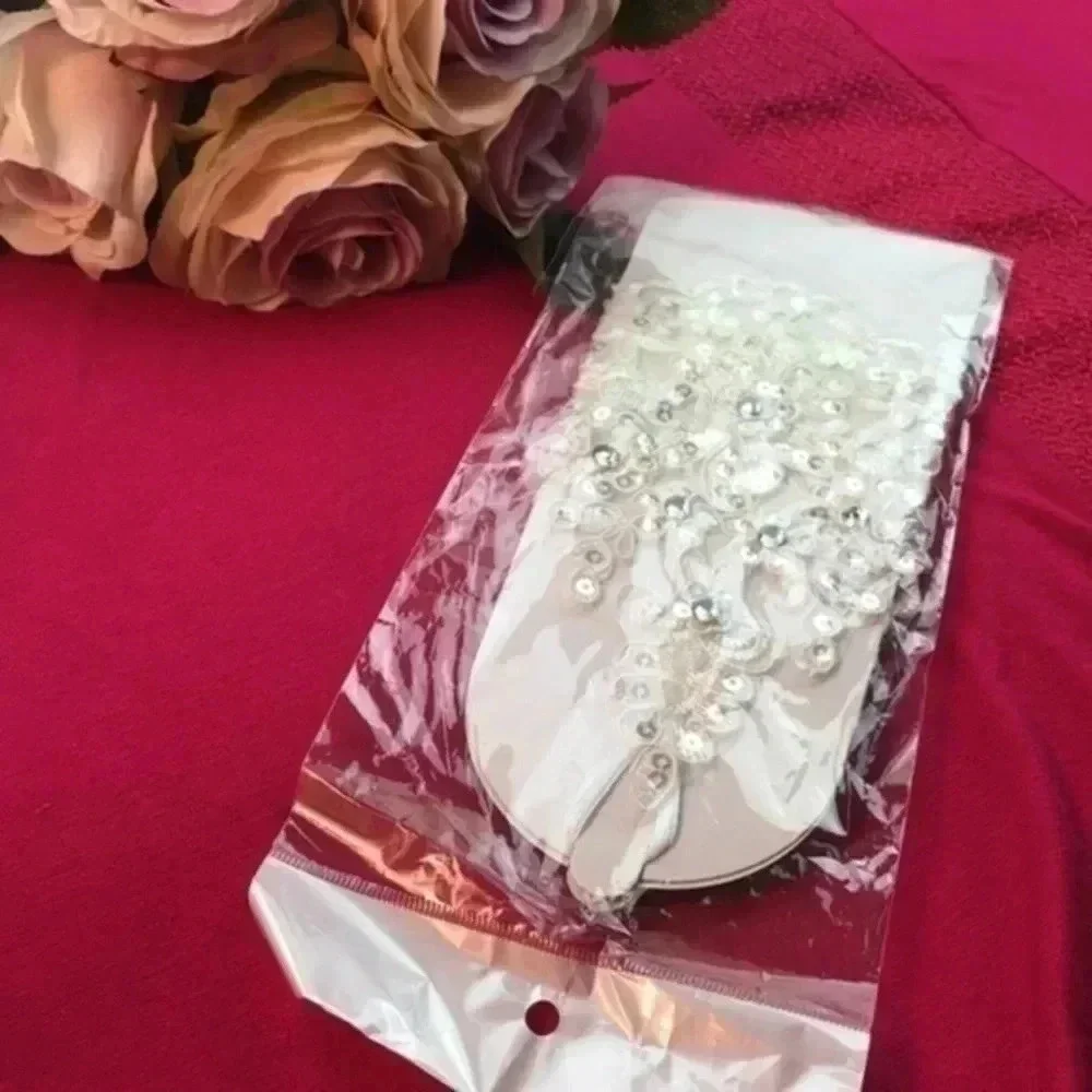 COPY - bridal gloves one sixe